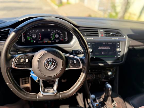 VOLKSWAGEN TIGUAN 2.0 350 TSI GASOLINA ALLSPACE R-LINE 4MOTION DSG VOLKSWAGEN TIGUAN 2.0 350 TSI GASOLINA ALLSPACE R-LINE 4MOTION DSG